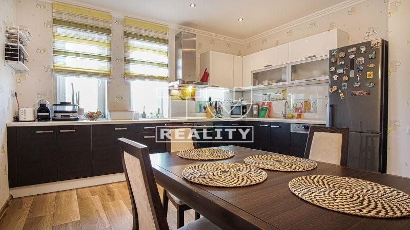 Rodinný dom-Predaj-Prievidza-239999.00 €