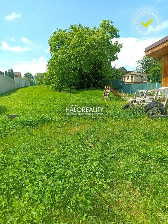 HALO reality - Predaj, pozemok pre rodinný dom   1046 m2 Naháč