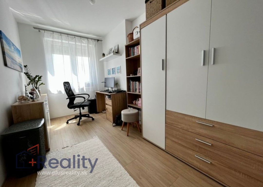 Galéria: PLUS REALITY I  Slnečný 3 izbový byt v novostavbe v maďarskej obci Rajka na predaj! 