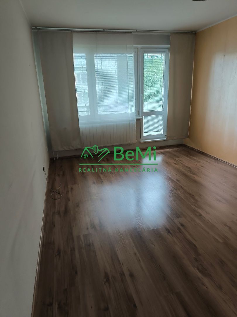 4 izbový byt Považská Bystrica, 84m2  112-114-PEMO