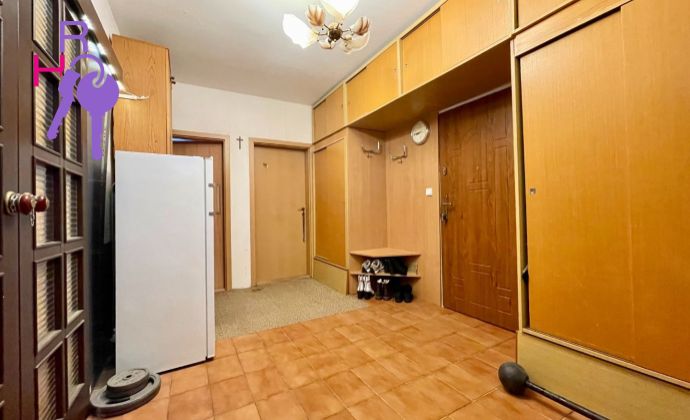 Rohový 4izbový byt s výhľadom - Milana Marečka - Devínska nová ves