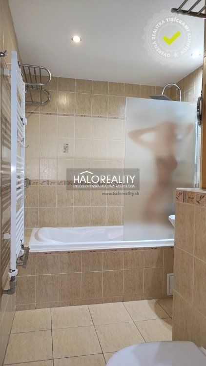 HALO reality - Predaj, štvorizbový byt Poltár - ZNÍŽENÁ CENA - EXKLUZÍVNE HALO REALITY