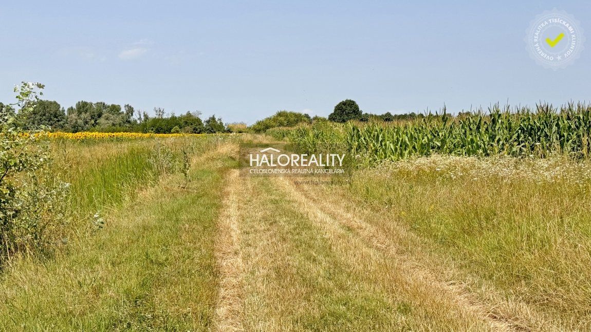 HALO reality - Predaj, pozemok pre rodinný dom   2091 m2 Chotín - EXKLUZÍVNE HALO REALITY