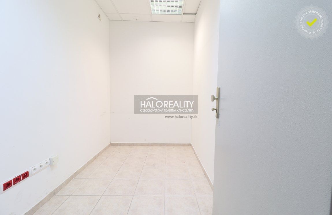 HALO reality - Prenájom, obchodný priestor Nové Zámky, priamo v centre mesta