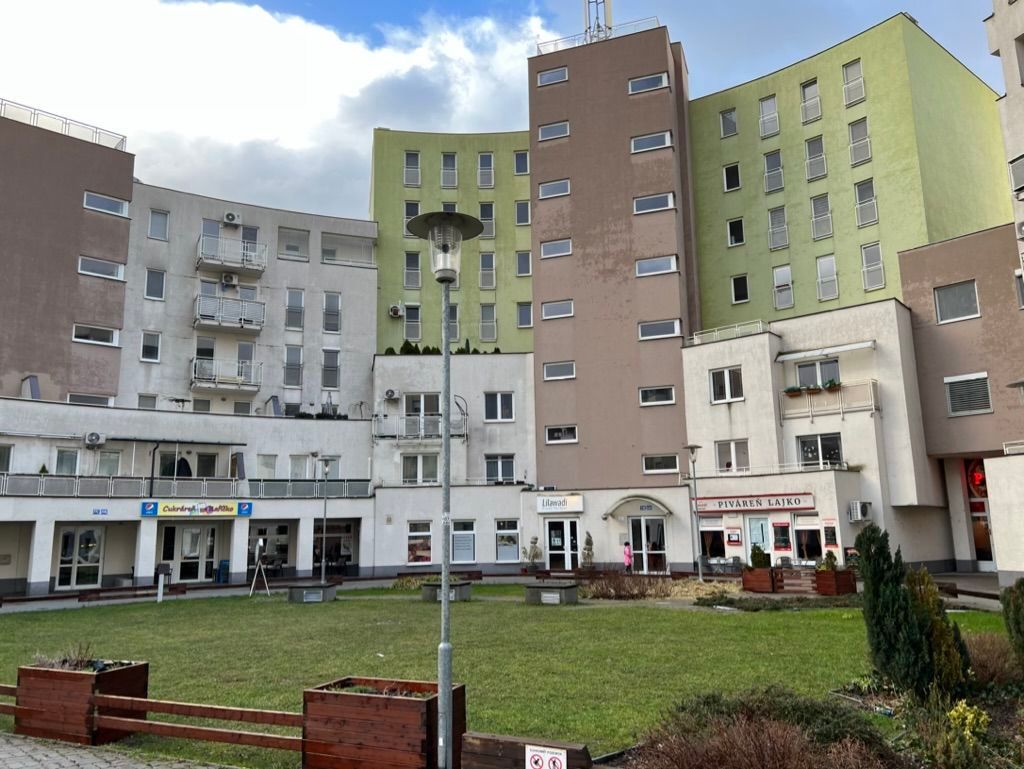 Iný-Predaj-Bratislava - mestská časť Karlova Ves-149000.00 €