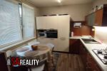 Realitná kancelária SA REALITY ponúka na predaj 3 izbový byt v centre mesta Levice