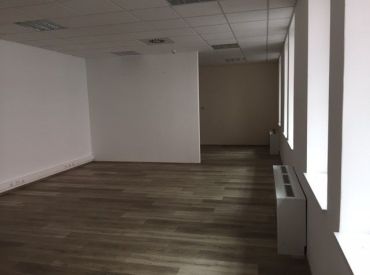 PRENÁJOM kancelárií - Gorkého, pri divadle, BAI,36 m2