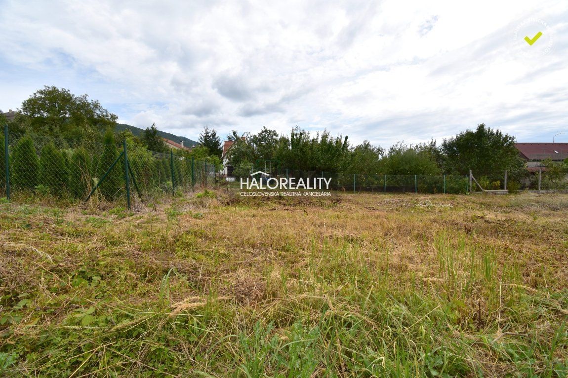 HALO reality - Predaj, pozemok pre rodinný dom   1591 m2 Dolné Vestenice