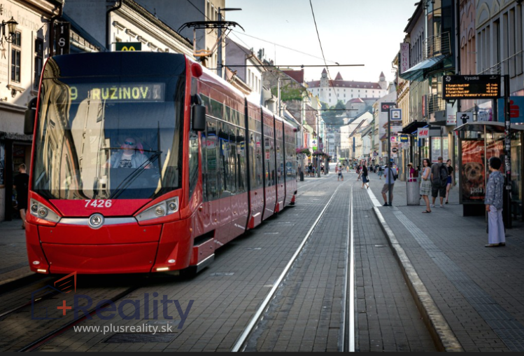 Galéria: PLUS REALITY I  Priestranný 4 izbový byt s terasou v mestskej časti Bratislava Staré mesto na Obchodnej ulici na prenájom! 