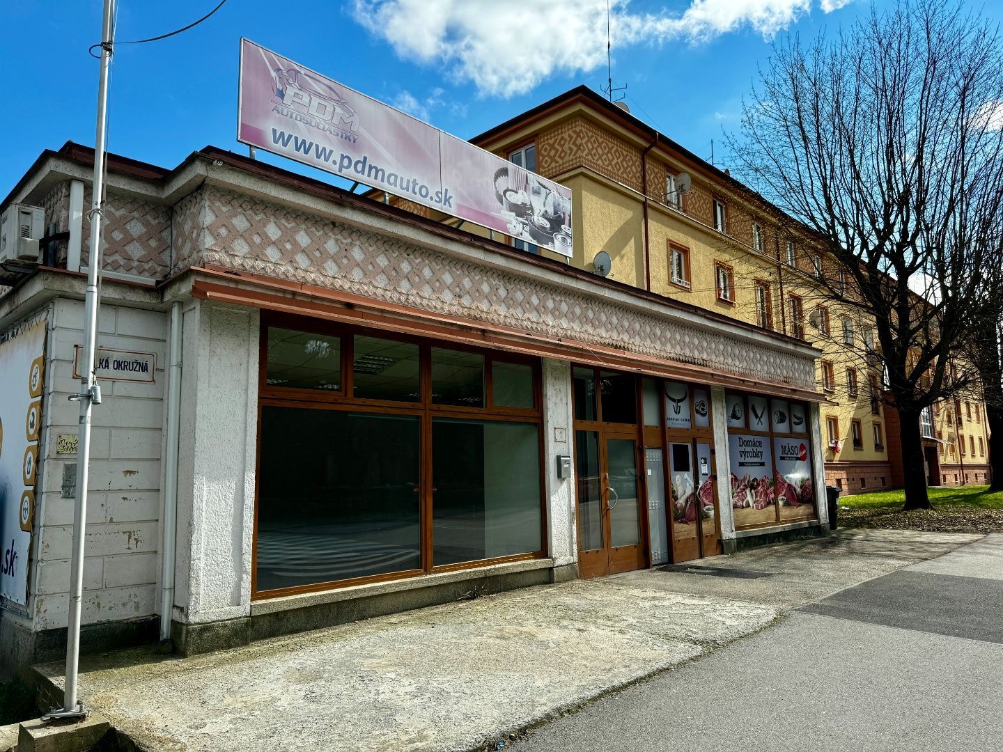Prenájom obchodných priestorov v širšom centre