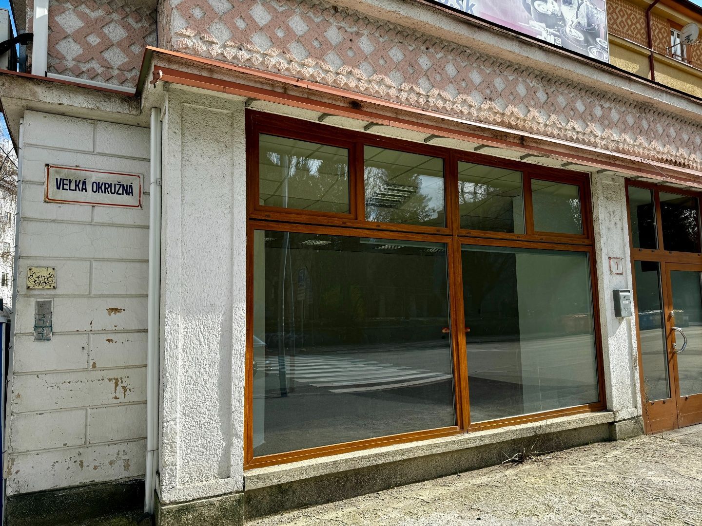 Prenájom obchodných priestorov v širšom centre