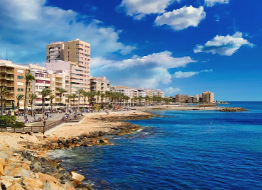 Moderné apartmány 300m od pláže v Torrevieja, Alicante