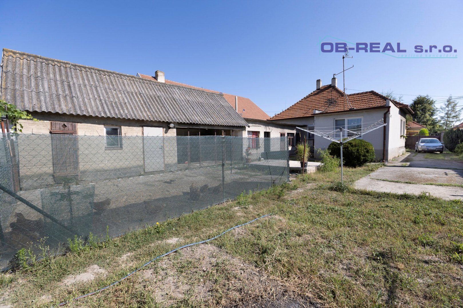 Predaj rekonštr. 3izb RD 111m2 + sklady 79m2 pozemok 800m2.