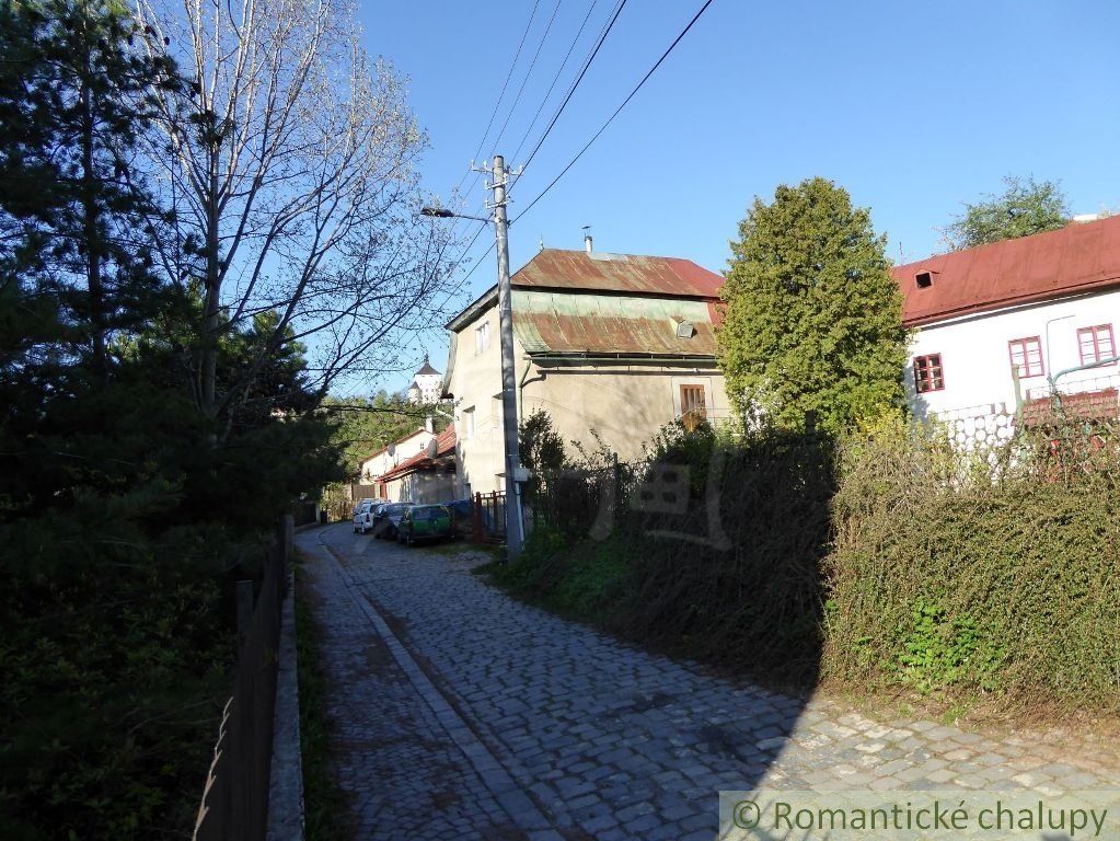 Veľký 5-izbový rodinný dom v centre Banskej Štiavnice