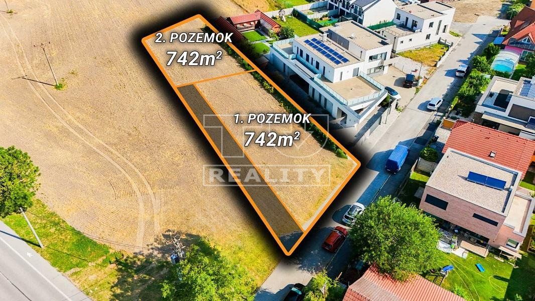 Stavebný pozemok 1690 m2 na výstavbu rodinných domov v tichej lukratívnej časti Bratislava – Jarovce.