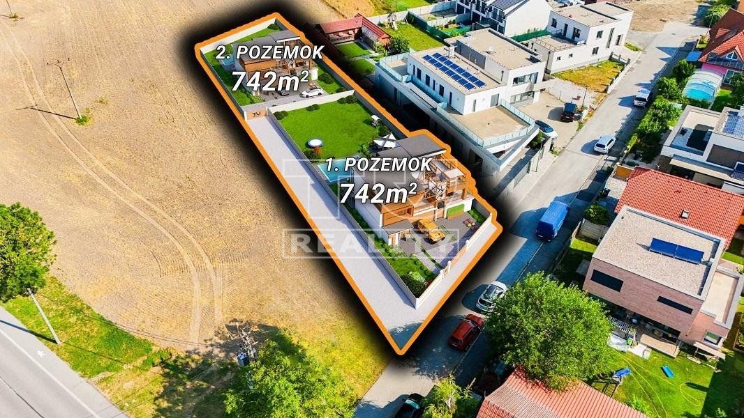 Stavebný pozemok 1690 m2 na výstavbu rodinných domov v tichej lukratívnej časti Bratislava – Jarovce.