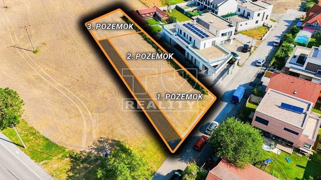 Stavebný pozemok 1690 m2 na výstavbu rodinných domov v tichej lukratívnej časti Bratislava – Jarovce.