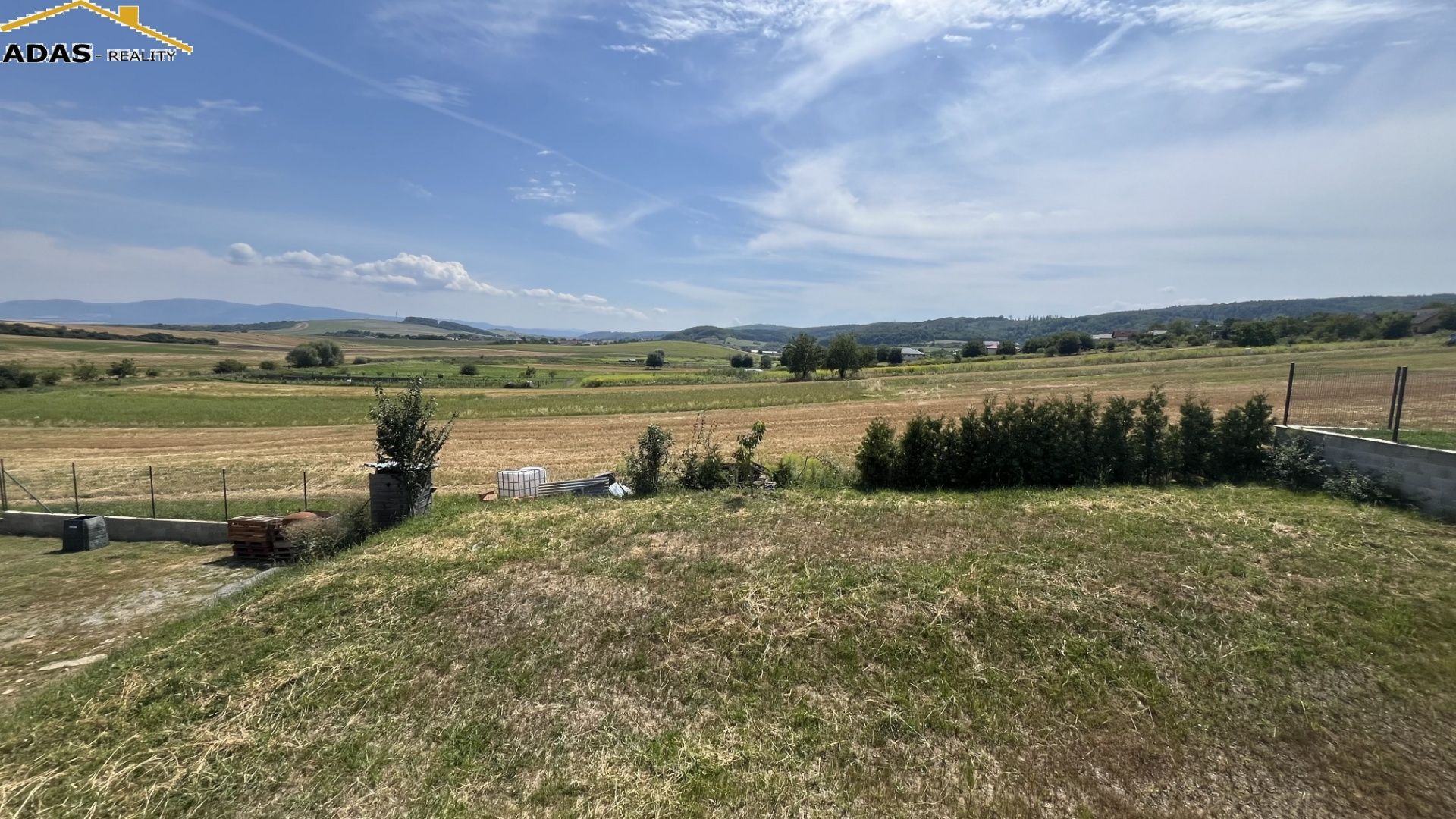 Ponúkame na predaj novostavbu rodinného dom ktorý sa nachádza v obci Župčany, vzdialenej, len 8km od Prešova