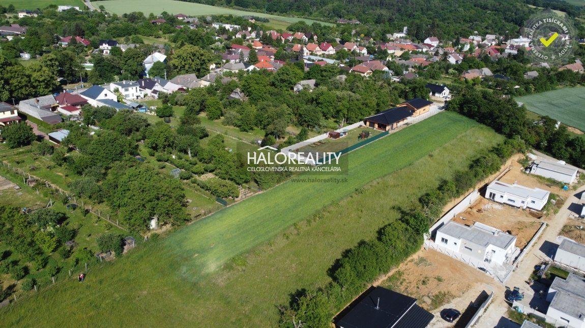 HALO reality - Predaj, pozemok pre rodinný dom   3329m2 Dolné Srnie - EXKLUZÍVNE HALO REALITY