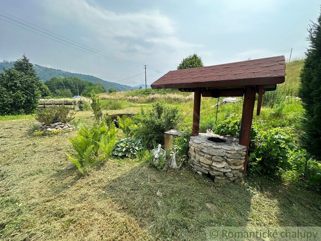 Dom na polosamote s rybníkom 5712m2. Znížená cena.