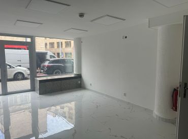 Výborná ponuka! PRENÁJOM OP - Štúrova, BA I, mezanín 122 m2