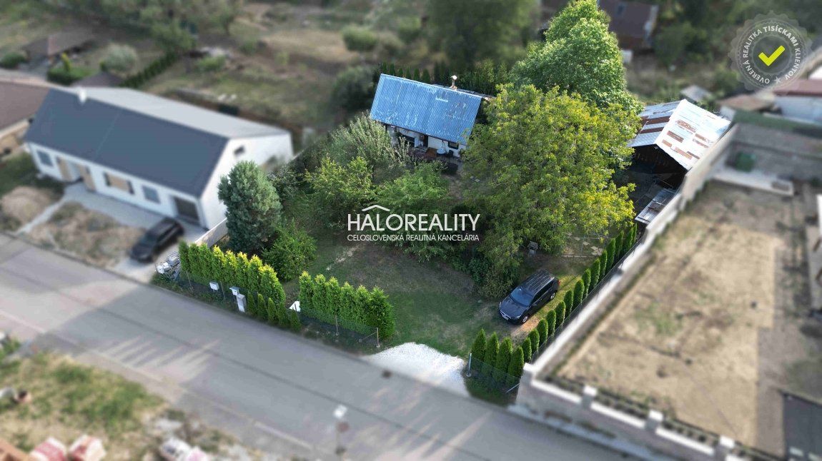 HALO reality - Predaj, pozemok pre rodinný dom   931 m2 Nové Mesto nad Váhom, Dubčekova ulica - EXKLUZÍVNE HALO REALITY