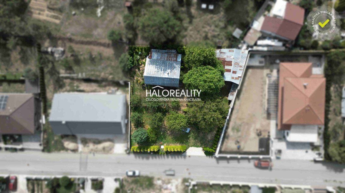 HALO reality - Predaj, pozemok pre rodinný dom   931 m2 Nové Mesto nad Váhom, Dubčekova ulica - EXKLUZÍVNE HALO REALITY