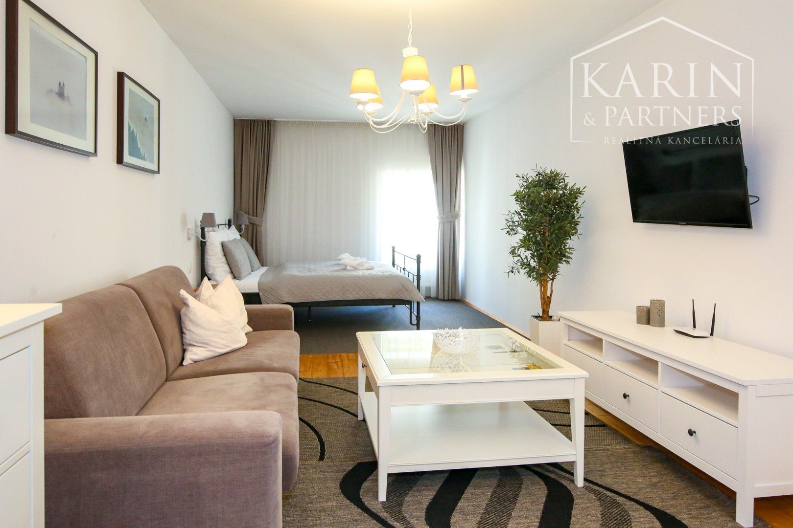 REZERVOVANÉ-zabehnuté apartmány v centre, Banská Štiavnica