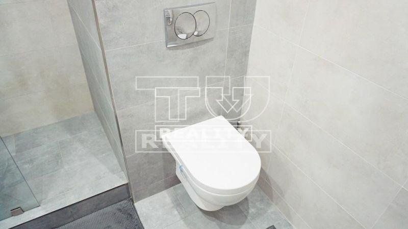 TUreality ponúka na predaj 4 izbový byt 85 m²  v Dunajskej Strede s loggiou.