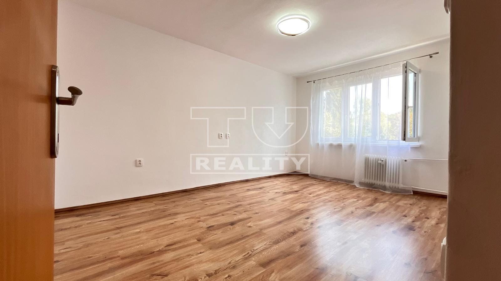 TUreality ponúka na predaj pekný 2i byt v tichej časti centra mesta Zvolen o výmere 59 m²