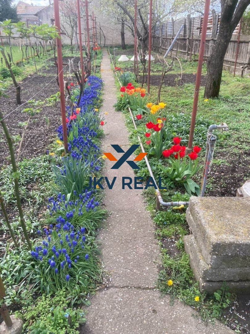 Rezervované-Predaj rodinného domu  vo vyhľadávanej tichej lokalite