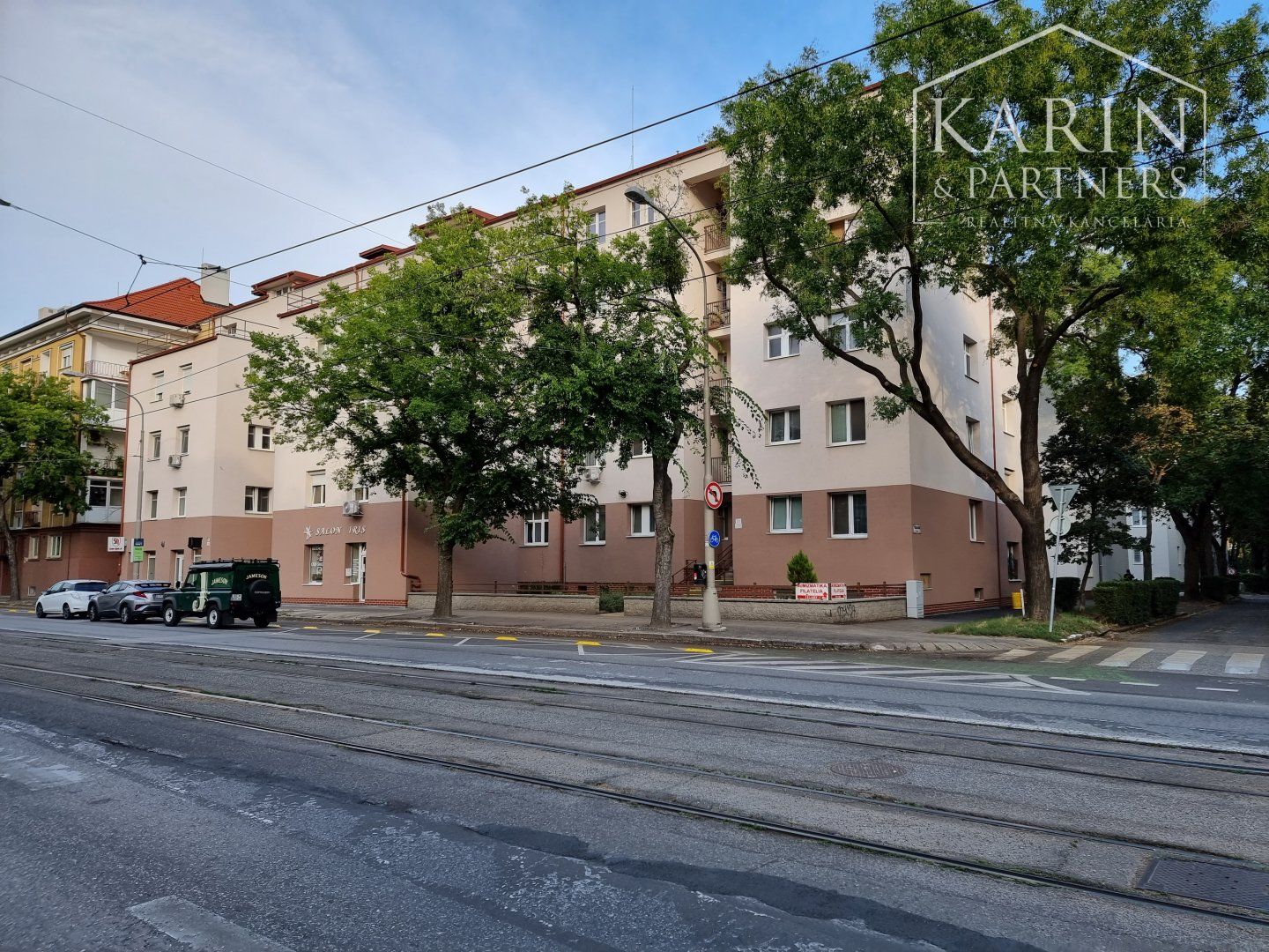 Iný-Predaj-Bratislava - mestská časť Nové Mesto-170000.00 €