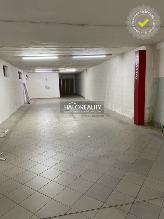 HALO reality - Prenájom, obchodný priestor Hlohovec - EXKLUZÍVNE HALO REALITY