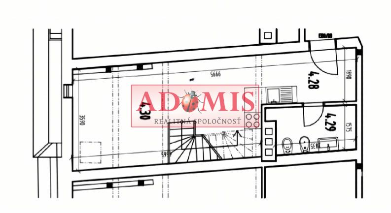 ADOMIS - predáme 3-izbový bezbariérový mezonet 68m2 s výťahom v historickej budove, parkovanie vo dvore, Hlavná ulica Košice centrum.