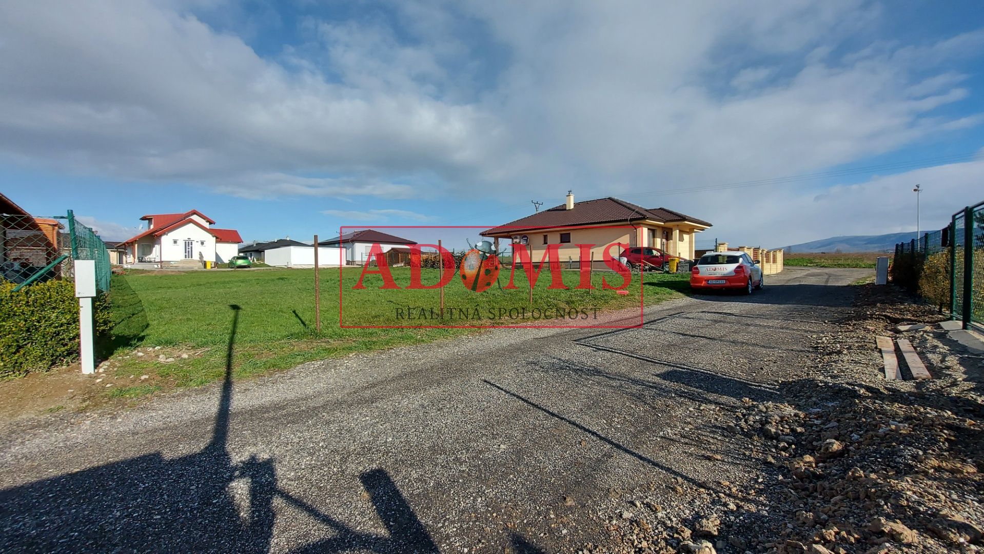 predáme stavebný pozemok v TOP lokalite,822m2,Nižná Kamenica