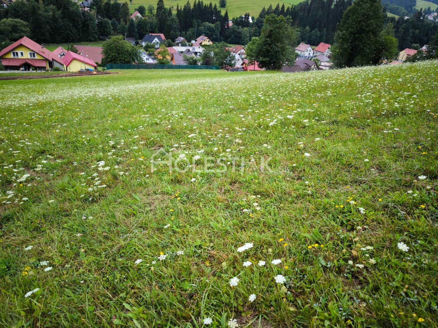 Predám štyri pekné pozemky Korňa, iba u nás