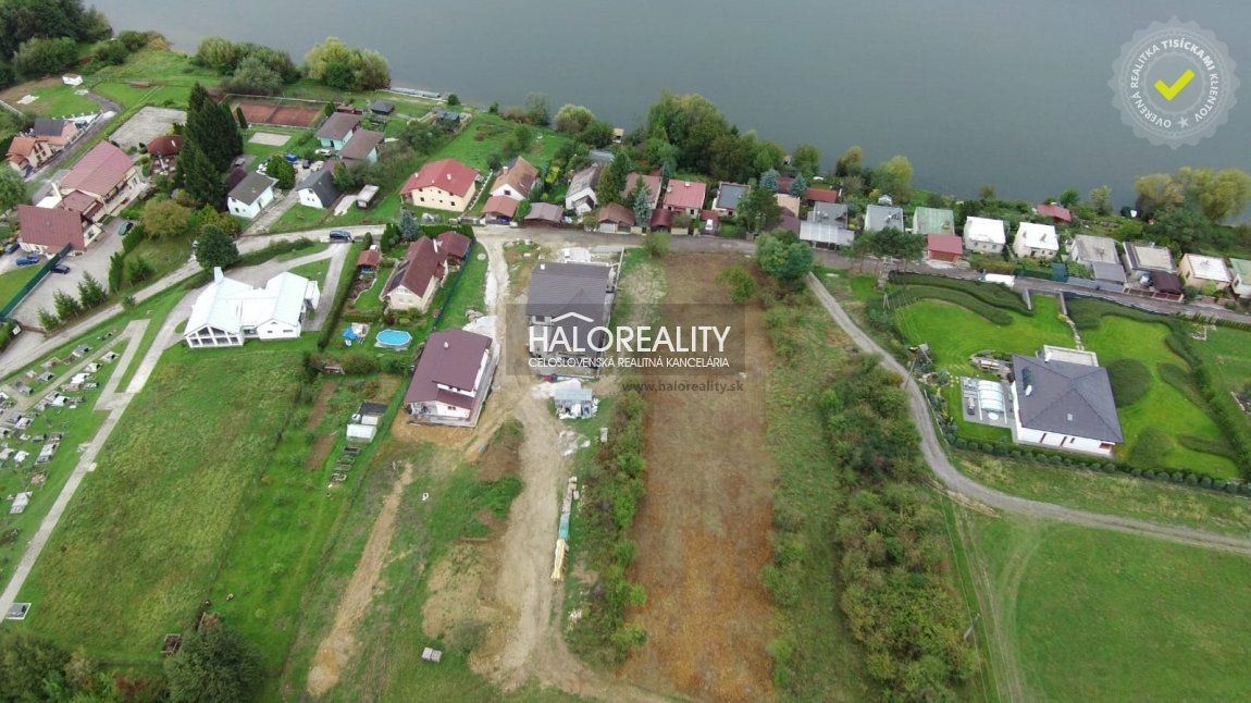 HALO reality - Predaj, pozemok pre rodinný dom   2156 m2 Kostolná Ves - ZNÍŽENÁ CENA