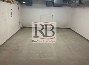 Skladový priestor na prenájom, 31m2, Slovnaftská-Bratislava II