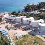 Trojizbové apartmány s výhľadom na more na ostrove Hvar