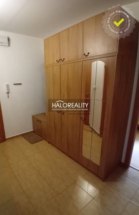 HALO reality - REZERVOVANÉ - Predaj, dvojizbový byt Skalica, so zariadením, 64 m2 na Vajanského ulici - ZNÍŽENÁ CENA - EXKLUZÍVNE