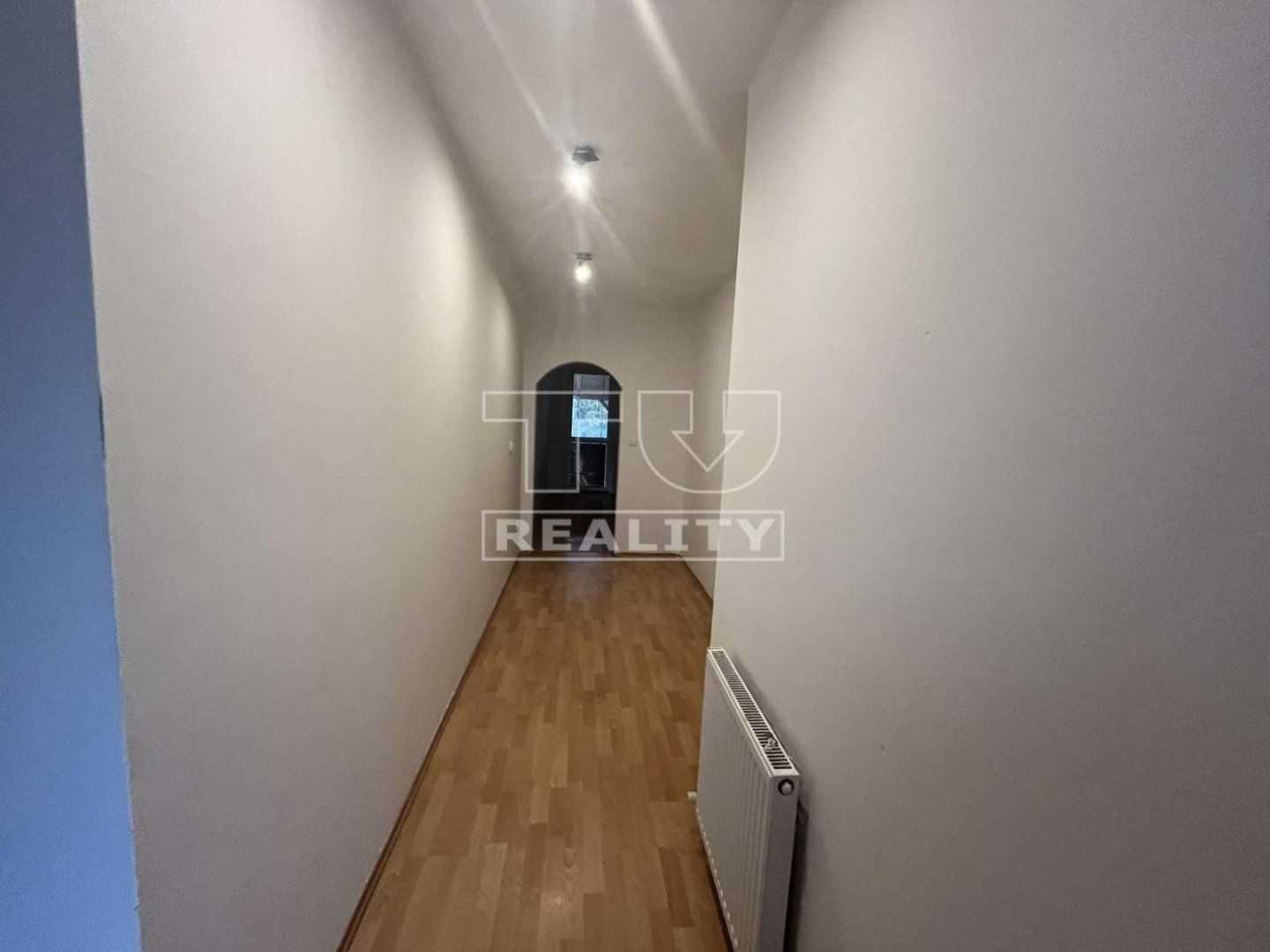 4 izbový poshcodový RD, 85 m2 zst., 170 úžitková plocha, na pozemku 278 m2 v Šali - Veči