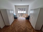 Byt 2,5+1, 74m2, Heydukova, Bratislava I, cena : 750,- EUR bez energií