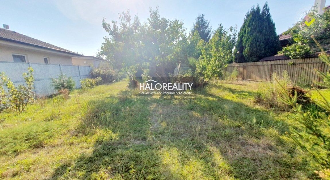 HALO reality - Predaj, záhradný pozemok   394 m2 Bratislava Ružinov, Mokráň Záhon, chatka, celoročné bývanie