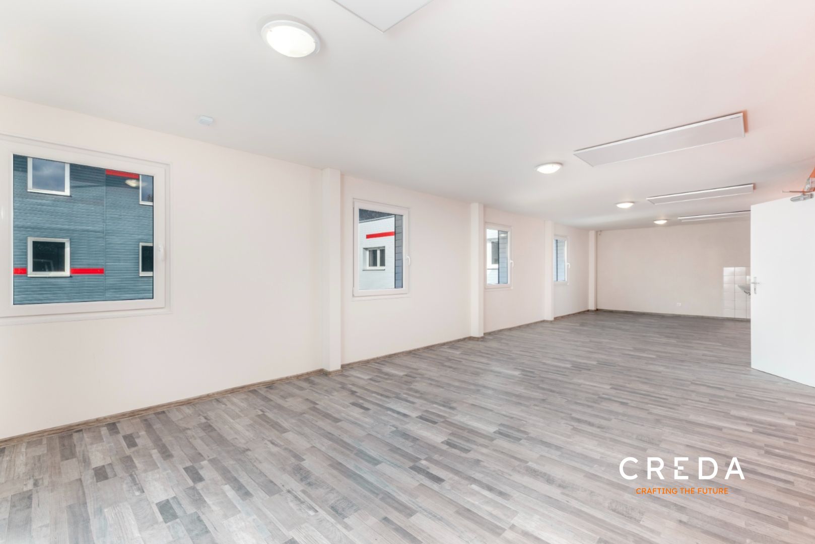 CREDA | prenájom 1 500 m2 kancelárske priestory,  Nitra - Chrenová