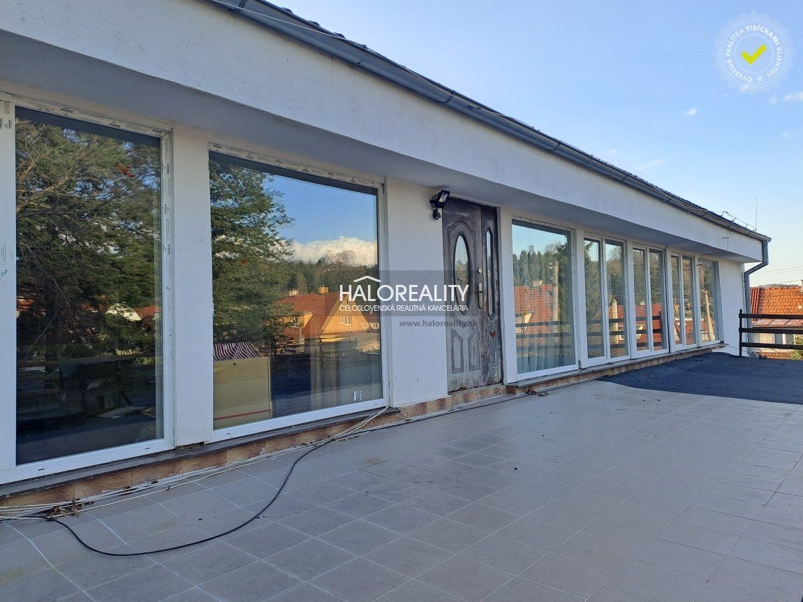 HALO reality - Predaj, trojizbový byt Handlová, Centrum, rozloha 142m2 - ZNÍŽENÁ CENA - EXKLUZÍVNE HALO REALITY