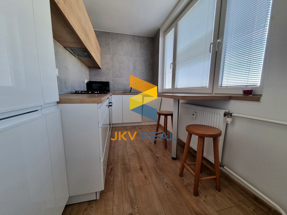 NA PREDAJ PEKNÝ 2-IZB.BYT TRNAVA JIRÁSKOVA, 50 M2, 136 900 EUR