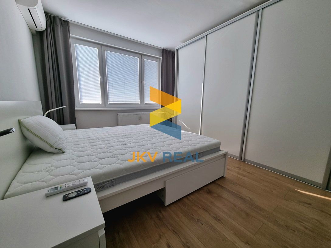 NA PREDAJ PEKNÝ 2-IZB.BYT TRNAVA JIRÁSKOVA, 50 M2, 136 900 EUR