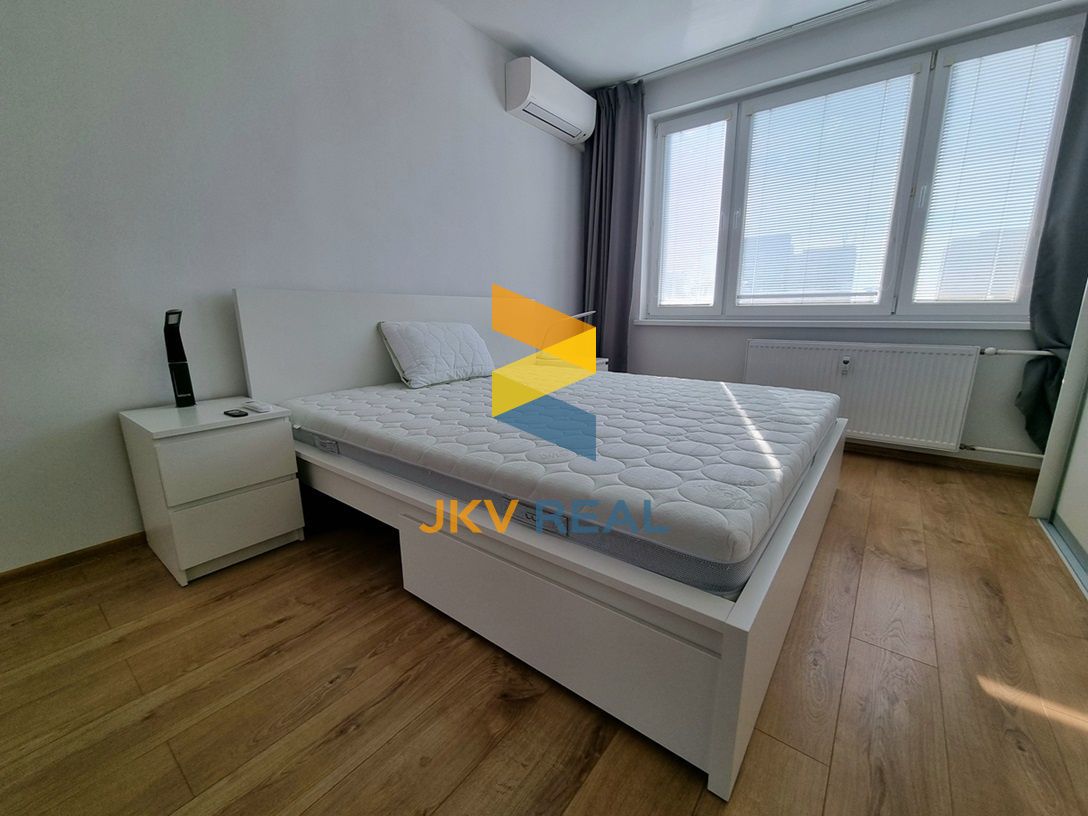 NA PREDAJ PEKNÝ 2-IZB.BYT TRNAVA JIRÁSKOVA, 50 M2, 136 900 EUR