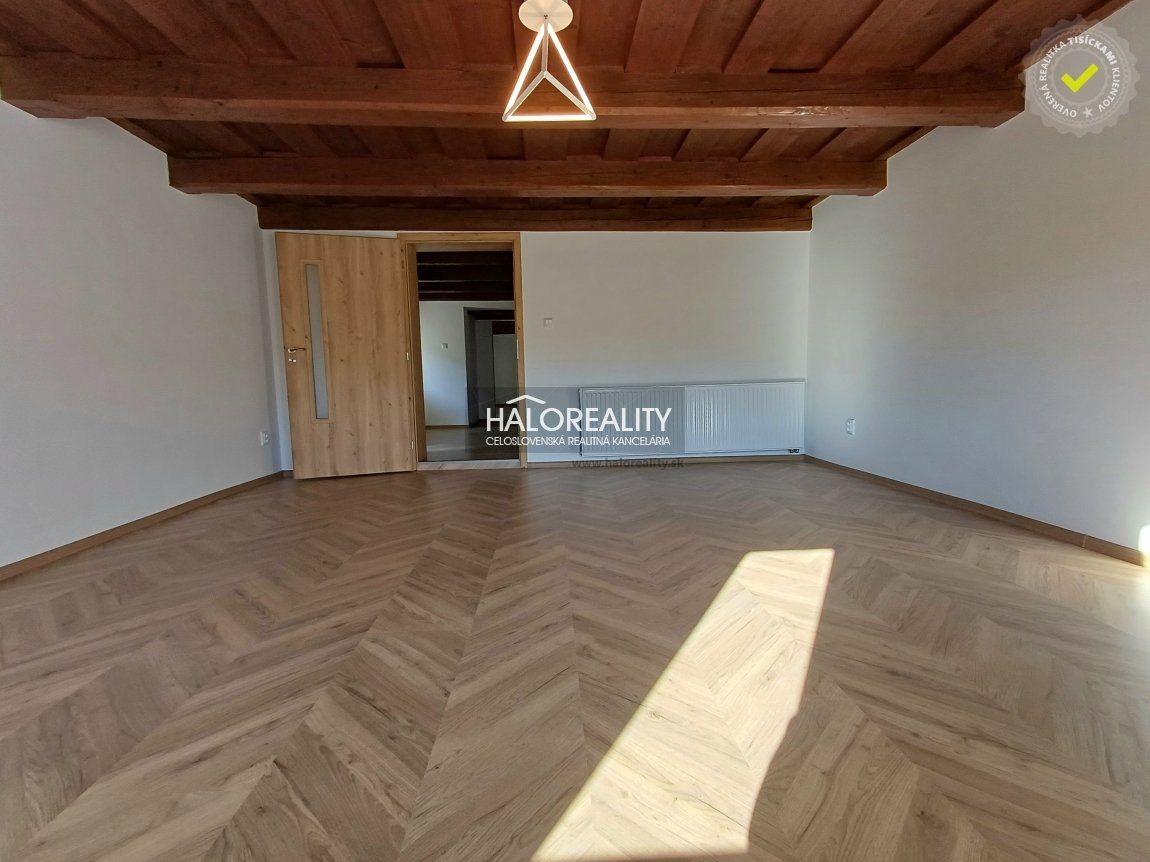 HALO reality - Predaj, rodinný dom Poluvsie, pozemok o rozlohe 532m2, okres Prievidza,