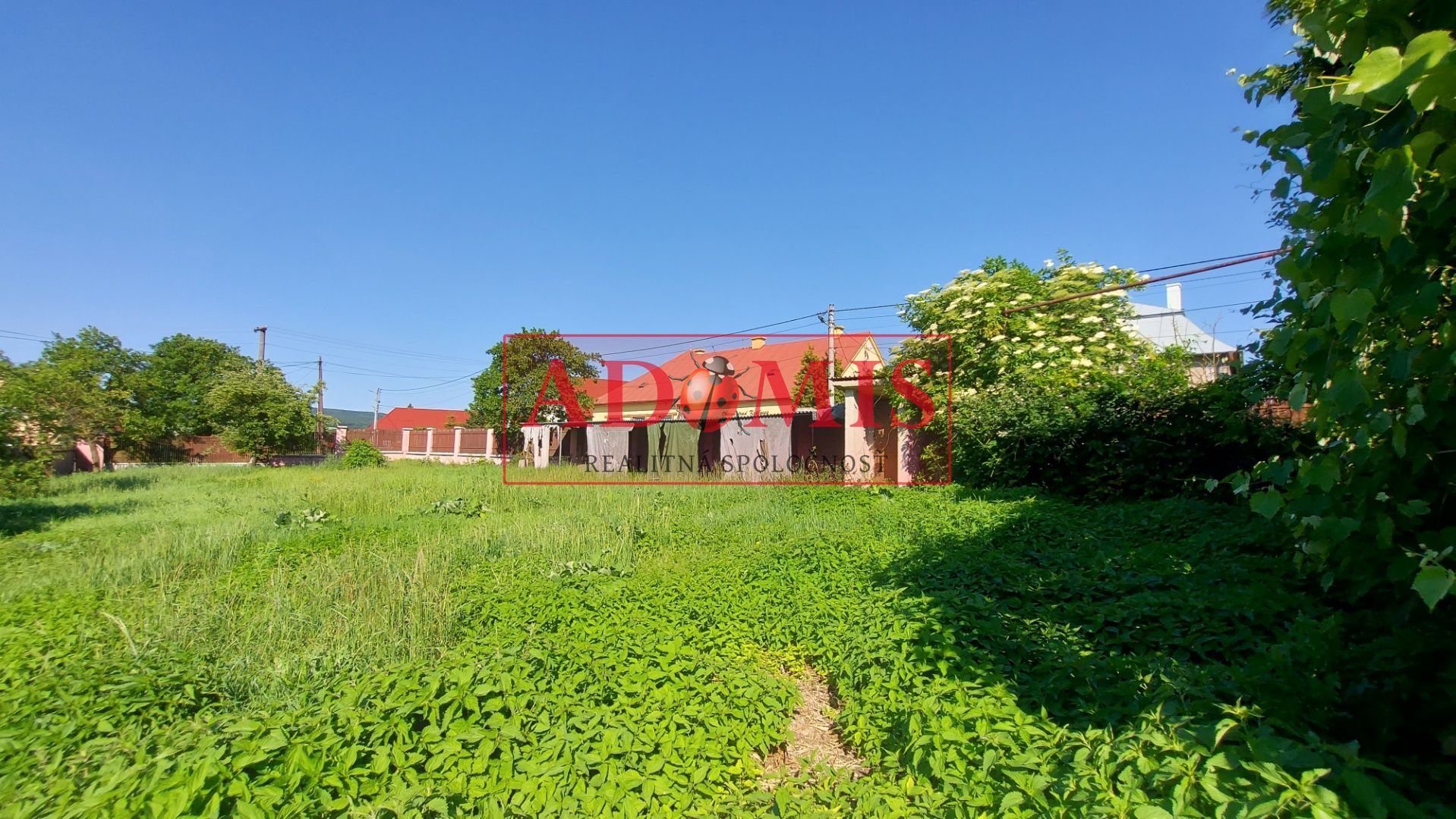 ADOMIS - predáme zrekonštruovaný rodinný dom 3izbový, Kráľovce, iba 13 km z Košíc.